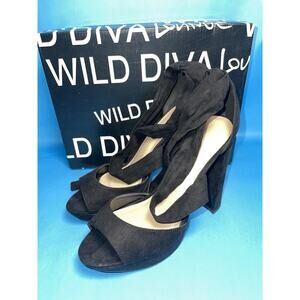 Wild Diva Carter-22 Black V Suede High Heels Women’s Size 8